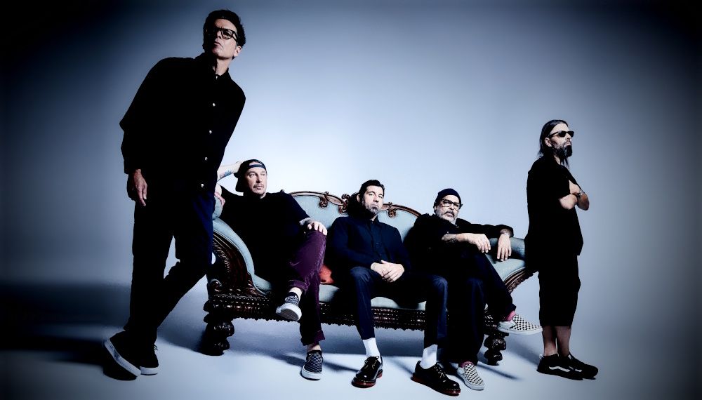 Deftones-5-24-2513547-copy-M1A-1.jpg