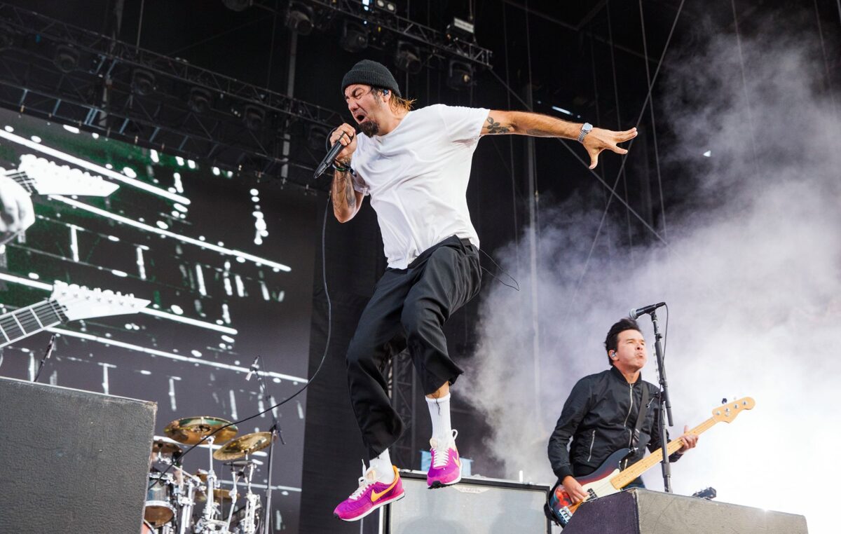 live-deftones-1.jpg